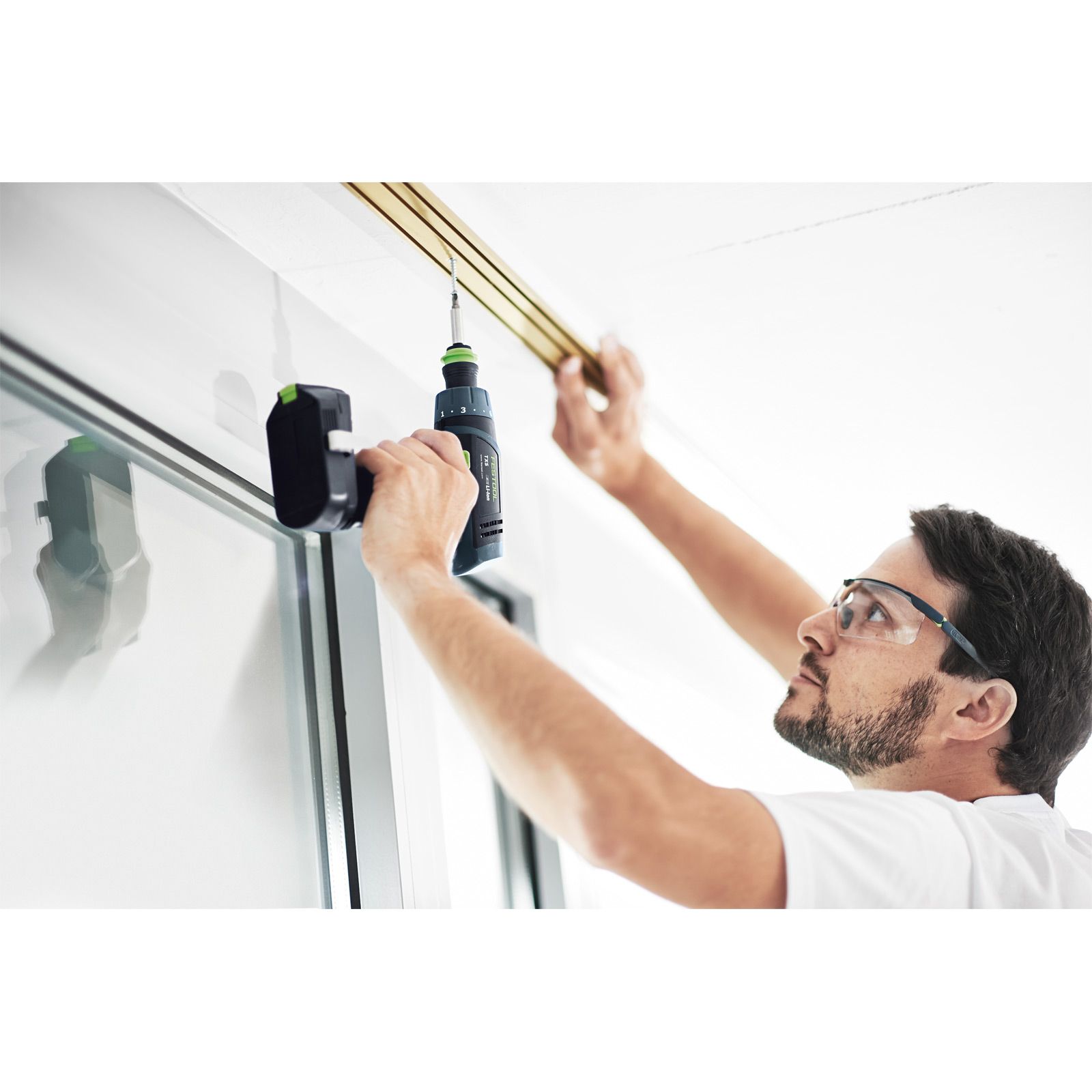 festool_anwendungsbild_txs_li_2_6_akku-bohrschrauber_2_1