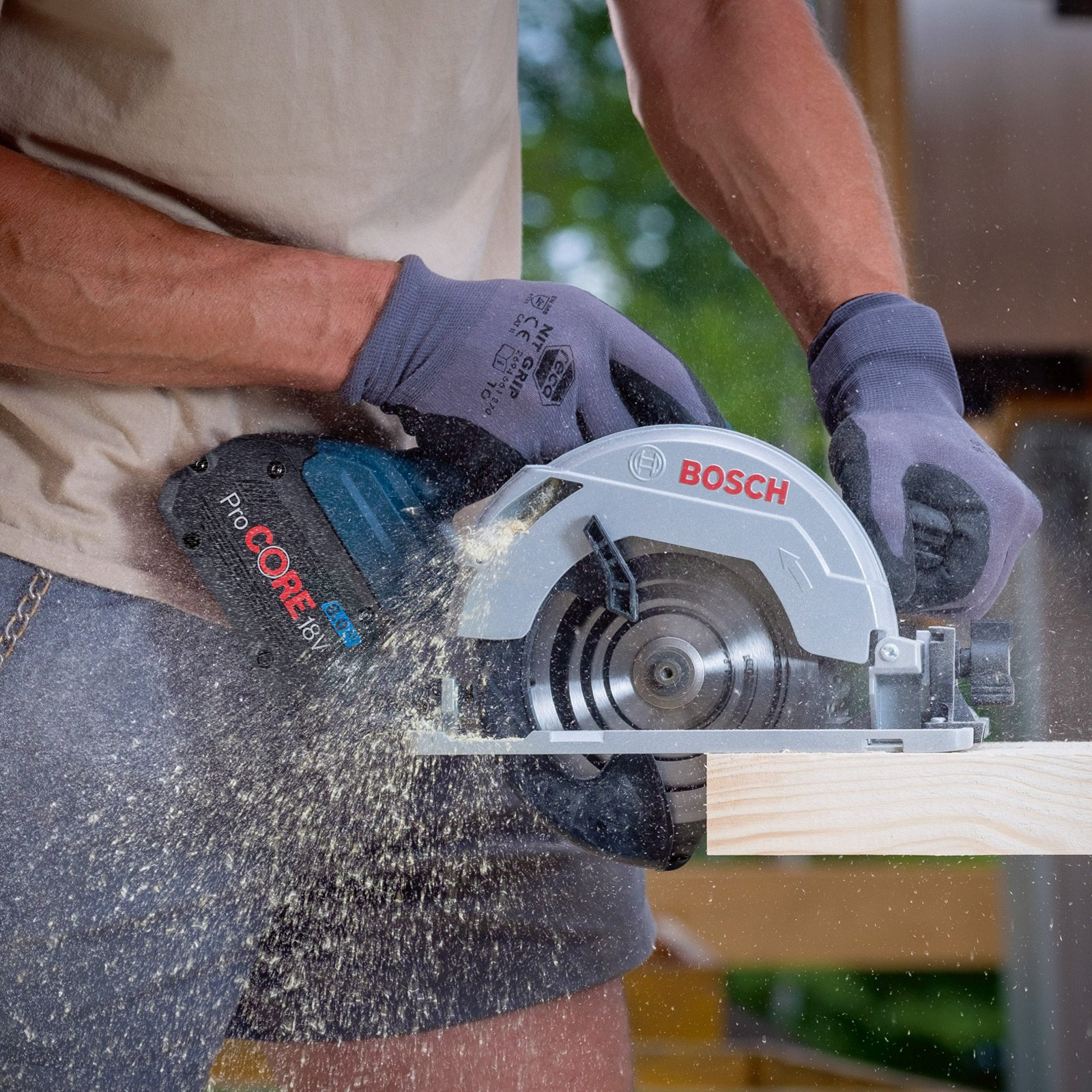 Bosch Akku-Kreissäge GKS 18V-57 G Ø 165 mm 2x 4Ah ProCORE18V Ladegerät Sägeblatt L-Boxx