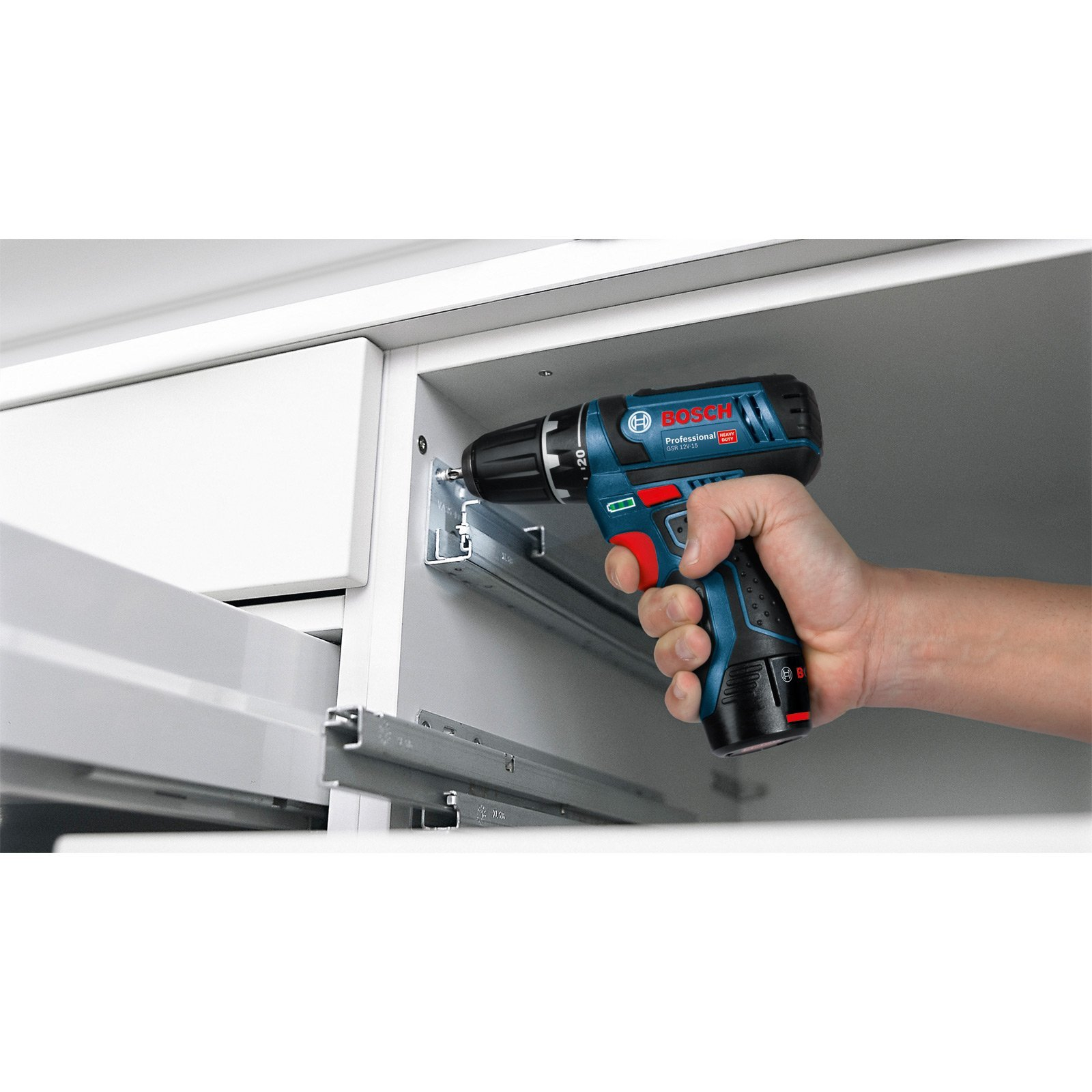 Bosch Akku-Bohrschrauber GSR 12V-15 / 2x 3,0 Ah Akku + Ladegerät 